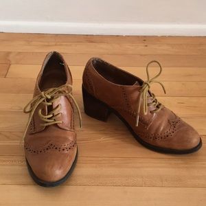 Aldo Shoes - Leather Wingtip Oxford Style Heel Aldo Shoes - Leather Wingtip Oxford Style Heel